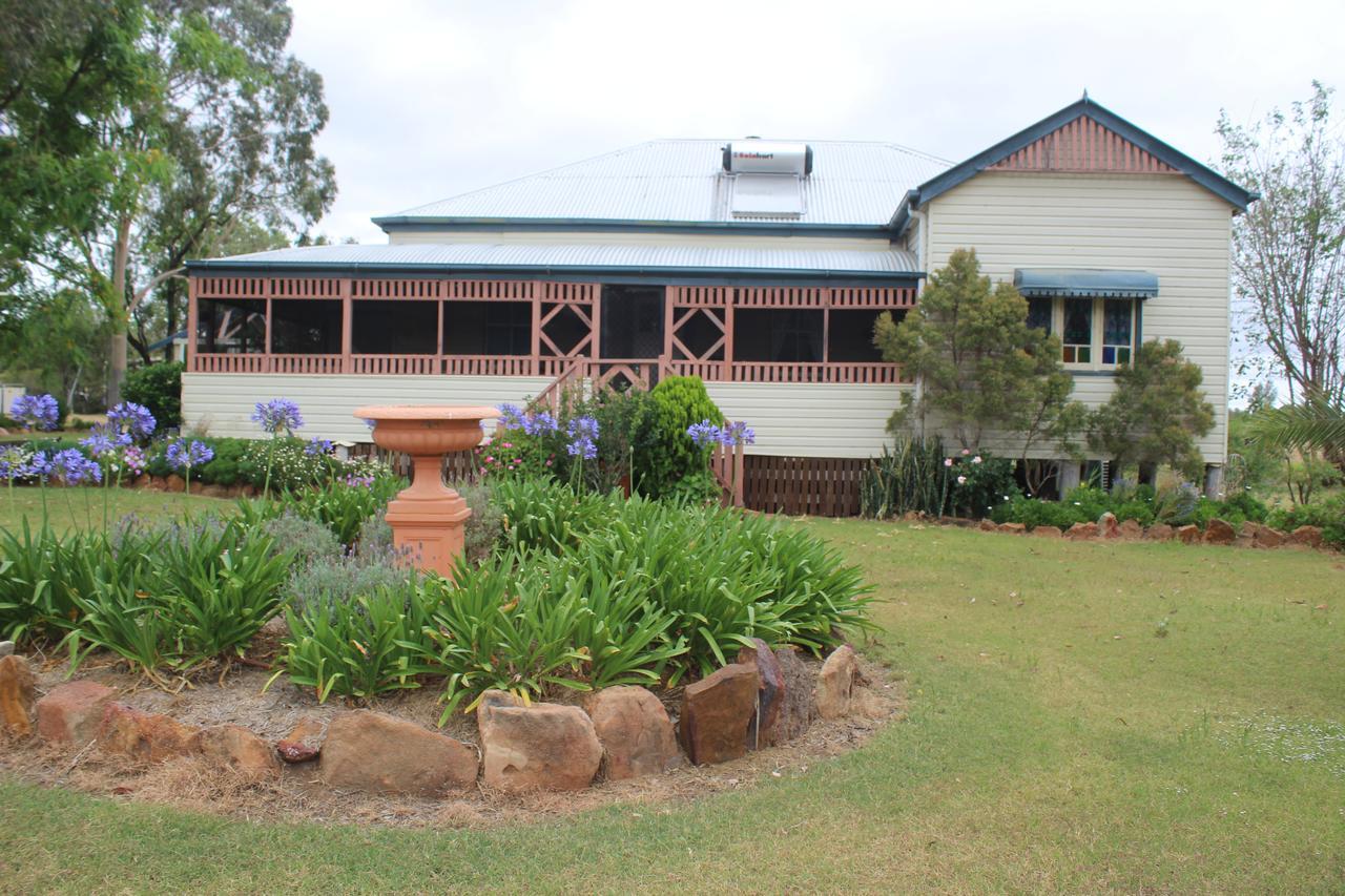 Rosebank Homestead And Farmstay Dalby Exteriör bild
